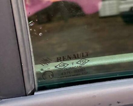 Білий Рено Clio Symbol, об'ємом двигуна 1.4 л та пробігом 142 тис. км за 3900 $, фото 8 на Automoto.ua