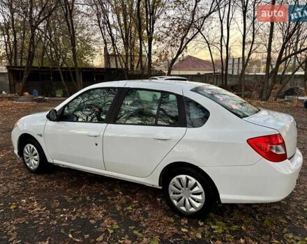 Білий Рено Clio Symbol, об'ємом двигуна 1.4 л та пробігом 142 тис. км за 3900 $, фото 6 на Automoto.ua