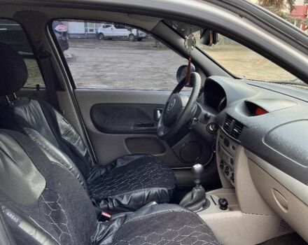 Белый Рено Clio Symbol, объемом двигателя 1.4 л и пробегом 244 тыс. км за 4400 $, фото 9 на Automoto.ua