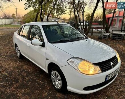 Білий Рено Clio Symbol, об'ємом двигуна 1.4 л та пробігом 142 тис. км за 3900 $, фото 7 на Automoto.ua