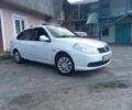 Белый Рено Clio Symbol, объемом двигателя 1.4 л и пробегом 296 тыс. км за 3800 $, фото 2 на Automoto.ua