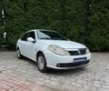 Белый Рено Clio Symbol, объемом двигателя 1.4 л и пробегом 150 тыс. км за 4502 $, фото 1 на Automoto.ua