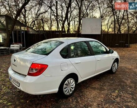 Білий Рено Clio Symbol, об'ємом двигуна 1.4 л та пробігом 142 тис. км за 3900 $, фото 5 на Automoto.ua