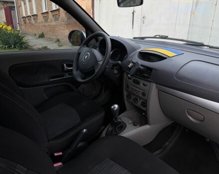 Білий Рено Clio Symbol, об'ємом двигуна 1.4 л та пробігом 65 тис. км за 5500 $, фото 20 на Automoto.ua