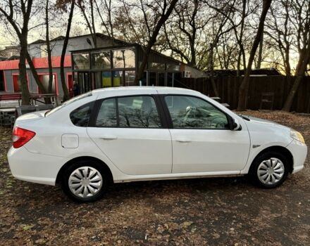 Белый Рено Clio Symbol, объемом двигателя 1.4 л и пробегом 142 тыс. км за 3800 $, фото 1 на Automoto.ua