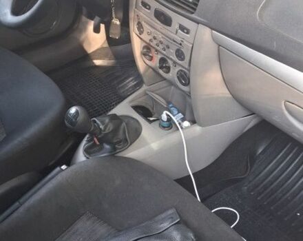 Рено Clio Symbol 2012 в Киеве на Automoto.ua Белый Рено Clio Symbol, объемом двигателя 1.4 л и пробегом 390 тыс. км за 2900 $, фото 2 на Automoto.ua