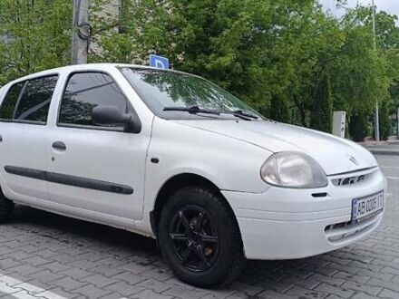 Рено Clio Symbol 2001 в Виннице на Automoto.ua Белый Рено Clio Symbol, объемом двигателя 1.39 л и пробегом 443 тыс. км за 2200 $, фото 1 на Automoto.ua