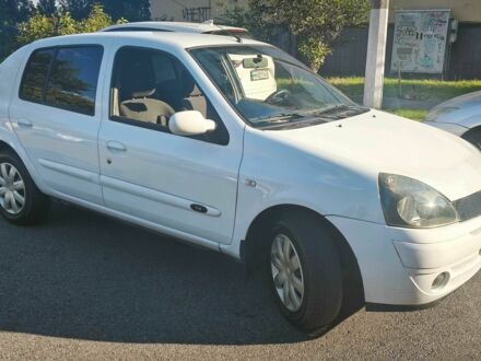 Рено Clio Symbol 2007 в Киеве на Automoto.ua Белый Рено Clio Symbol, объемом двигателя 1.4 л и пробегом 254 тыс. км за 2999 $, фото 1 на Automoto.ua