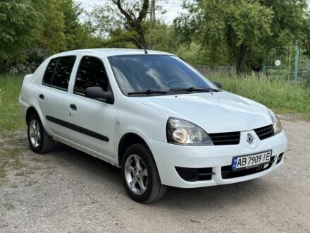 Рено Clio Symbol 2008 в Жмеренке на Automoto.ua Белый Рено Clio Symbol, объемом двигателя 1.4 л и пробегом 230 тыс. км за 3100 $, фото 1 на Automoto.ua