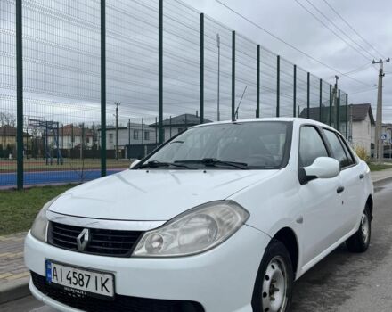 Белый Рено Clio Symbol, объемом двигателя 1.4 л и пробегом 290 тыс. км за 2900 $, фото 1 на Automoto.ua