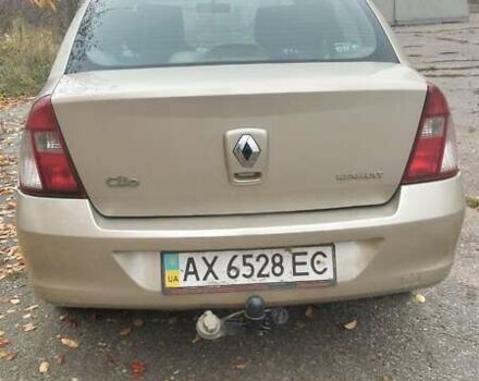 Бежевый Рено Clio Symbol, объемом двигателя 1.39 л и пробегом 302 тыс. км за 3100 $, фото 10 на Automoto.ua