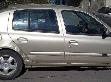 Бежевий Рено Clio Symbol, об'ємом двигуна 1.4 л та пробігом 178 тис. км за 2980 $, фото 2 на Automoto.ua