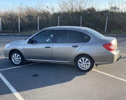 Бежевый Рено Clio Symbol, объемом двигателя 1.4 л и пробегом 186 тыс. км за 4000 $, фото 3 на Automoto.ua