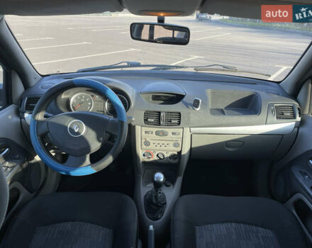 Бежевый Рено Clio Symbol, объемом двигателя 1.39 л и пробегом 186 тыс. км за 3850 $, фото 10 на Automoto.ua