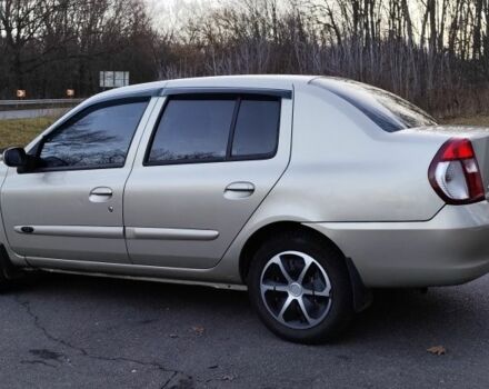 Бежевый Рено Clio Symbol, объемом двигателя 1.4 л и пробегом 154 тыс. км за 2750 $, фото 6 на Automoto.ua