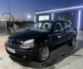 Черный Рено Clio Symbol, объемом двигателя 1.4 л и пробегом 217 тыс. км за 1150 $, фото 1 на Automoto.ua
