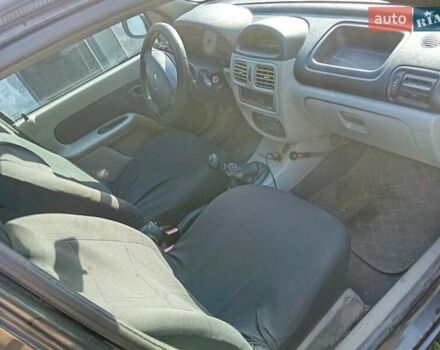 Чорний Рено Clio Symbol, об'ємом двигуна 1.4 л та пробігом 264 тис. км за 3100 $, фото 3 на Automoto.ua
