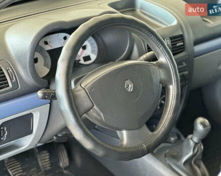 Рено Clio Symbol 2006 в Одессе на Automoto.ua Черный Рено Clio Symbol, объемом двигателя 1.4 л и пробегом 174 тыс. км за 3990 $, фото 13 на Automoto.ua