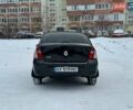 Черный Рено Clio Symbol, объемом двигателя 1.39 л и пробегом 260 тыс. км за 4200 $, фото 4 на Automoto.ua