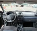 Черный Рено Clio Symbol, объемом двигателя 1.4 л и пробегом 267 тыс. км за 2650 $, фото 2 на Automoto.ua