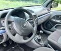 Черный Рено Clio Symbol, объемом двигателя 1.4 л и пробегом 153 тыс. км за 3200 $, фото 11 на Automoto.ua