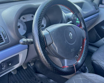 Черный Рено Clio Symbol, объемом двигателя 1.39 л и пробегом 270 тыс. км за 3400 $, фото 9 на Automoto.ua