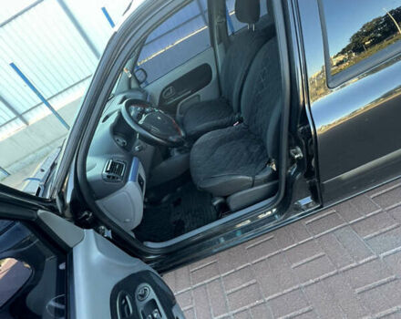 Черный Рено Clio Symbol, объемом двигателя 1.39 л и пробегом 270 тыс. км за 3400 $, фото 8 на Automoto.ua
