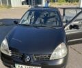 Черный Рено Clio Symbol, объемом двигателя 1.39 л и пробегом 160 тыс. км за 3200 $, фото 4 на Automoto.ua