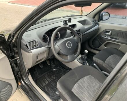 Черный Рено Clio Symbol, объемом двигателя 1.4 л и пробегом 274 тыс. км за 3500 $, фото 11 на Automoto.ua