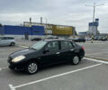 Черный Рено Clio Symbol, объемом двигателя 1.39 л и пробегом 179 тыс. км за 3700 $, фото 12 на Automoto.ua