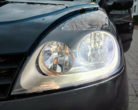Рено Clio Symbol 2008 в Львове на Automoto.ua Черный Рено Clio Symbol, объемом двигателя 1.4 л и пробегом 145 тыс. км за 2500 $, фото 22 на Automoto.ua