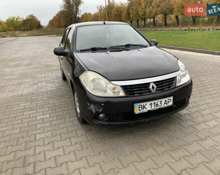 Рено Clio Symbol 2008 в Ровно на Automoto.ua Черный Рено Clio Symbol, объемом двигателя 1.4 л и пробегом 274 тыс. км за 3500 $, фото 4 на Automoto.ua