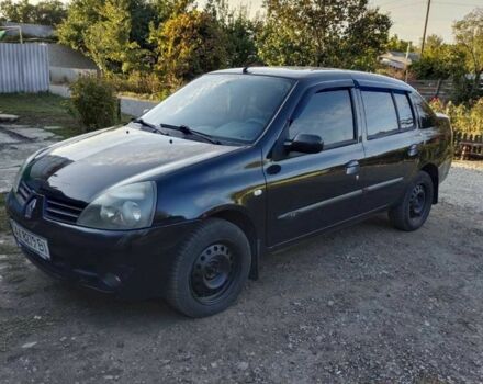 Черный Рено Clio Symbol, объемом двигателя 1.4 л и пробегом 300 тыс. км за 3200 $, фото 6 на Automoto.ua