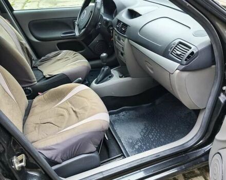 Рено Clio Symbol 2011 в Львове на Automoto.ua Черный Рено Clio Symbol, объемом двигателя 1.4 л и пробегом 122 тыс. км за 4800 $, фото 12 на Automoto.ua