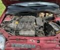 Красный Рено Clio Symbol, объемом двигателя 1.4 л и пробегом 274 тыс. км за 2700 $, фото 7 на Automoto.ua