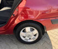 Красный Рено Clio Symbol, объемом двигателя 1.4 л и пробегом 421 тыс. км за 2777 $, фото 12 на Automoto.ua