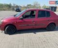 Червоний Рено Clio Symbol, об'ємом двигуна 1.4 л та пробігом 243 тис. км за 2800 $, фото 5 на Automoto.ua