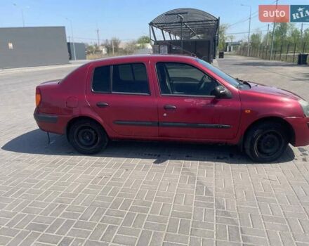 Червоний Рено Clio Symbol, об'ємом двигуна 1.4 л та пробігом 243 тис. км за 2800 $, фото 6 на Automoto.ua