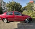 Красный Рено Clio Symbol, объемом двигателя 1.4 л и пробегом 281 тыс. км за 2650 $, фото 5 на Automoto.ua
