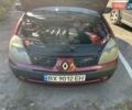 Красный Рено Clio Symbol, объемом двигателя 1.4 л и пробегом 281 тыс. км за 2650 $, фото 16 на Automoto.ua