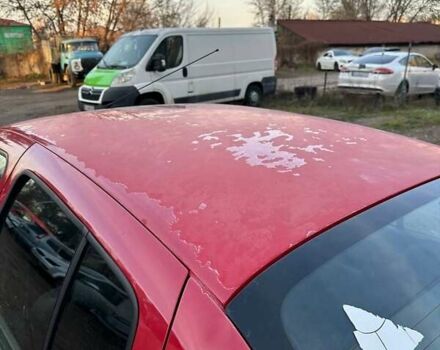 Красный Рено Clio Symbol, объемом двигателя 1.39 л и пробегом 259 тыс. км за 1799 $, фото 9 на Automoto.ua