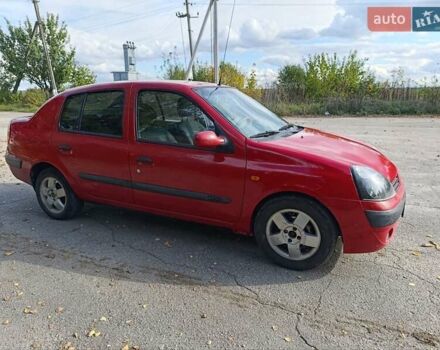 Красный Рено Clio Symbol, объемом двигателя 1.39 л и пробегом 191 тыс. км за 3200 $, фото 2 на Automoto.ua