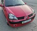 Красный Рено Clio Symbol, объемом двигателя 1.4 л и пробегом 238 тыс. км за 3300 $, фото 1 на Automoto.ua