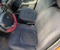 Красный Рено Clio Symbol, объемом двигателя 1.39 л и пробегом 191 тыс. км за 3200 $, фото 6 на Automoto.ua