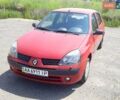 Красный Рено Clio Symbol, объемом двигателя 1.4 л и пробегом 138 тыс. км за 3200 $, фото 4 на Automoto.ua