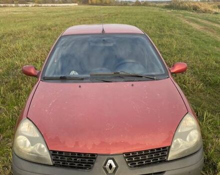 Красный Рено Clio Symbol, объемом двигателя 1.4 л и пробегом 174 тыс. км за 3100 $, фото 4 на Automoto.ua