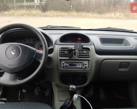 Червоний Рено Clio Symbol, об'ємом двигуна 1.39 л та пробігом 198 тис. км за 3600 $, фото 16 на Automoto.ua