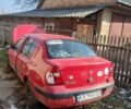 Красный Рено Clio Symbol, объемом двигателя 1.4 л и пробегом 320 тыс. км за 2800 $, фото 2 на Automoto.ua