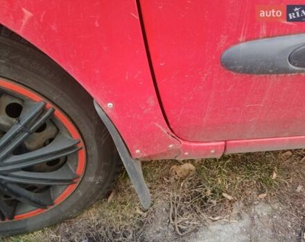 Красный Рено Clio Symbol, объемом двигателя 1.4 л и пробегом 320 тыс. км за 2800 $, фото 4 на Automoto.ua