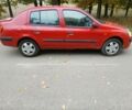 Рено Clio Symbol 2005 в Черняхове на Automoto.ua Красный Рено Clio Symbol, объемом двигателя 1.4 л и пробегом 71 тыс. км за 2750 $, фото 1 на Automoto.ua